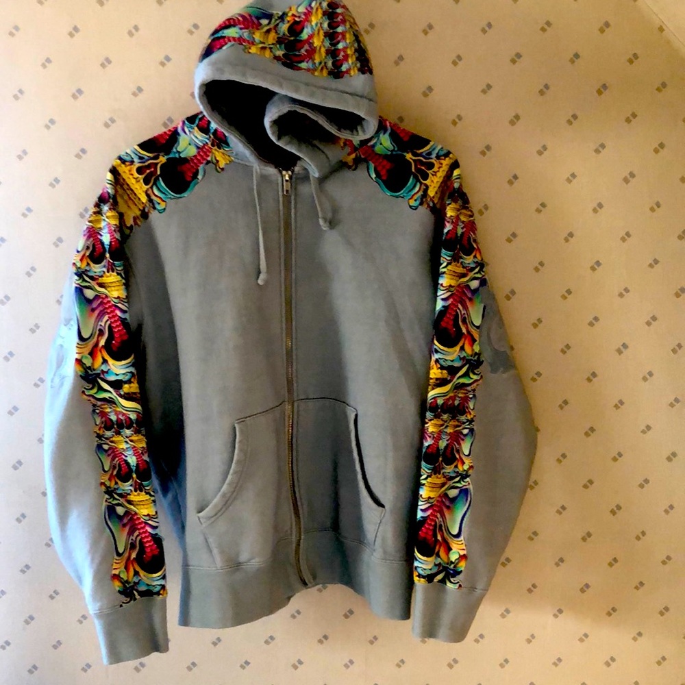 Authentic RARE. Supreme zipper sweater insulated. Thick ! Small.